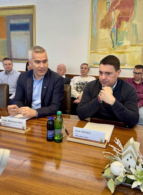 Podpis pogodbe sanacije Kavče