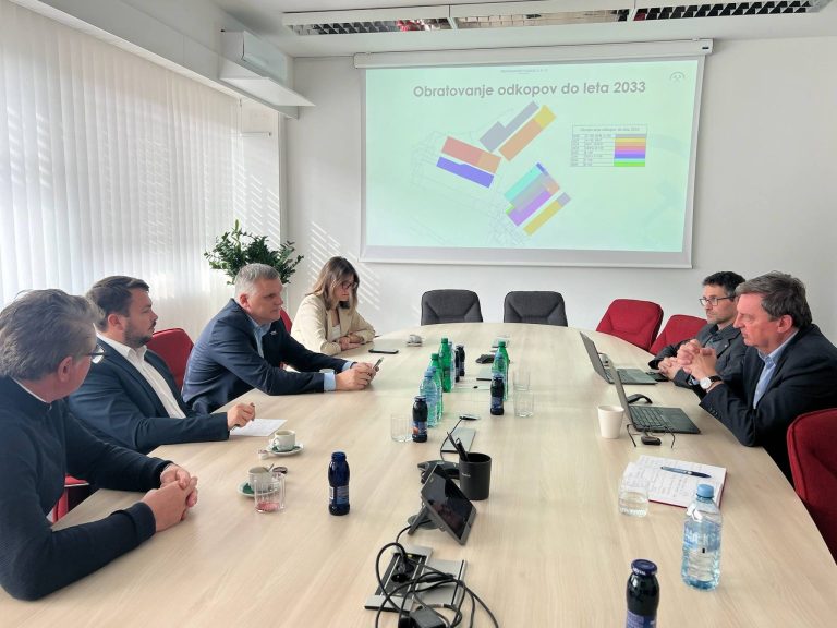 minister za okolje, podnebje in energijo mag