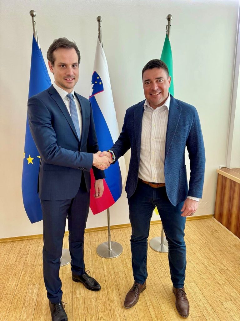 nov direktor in zupan mar26